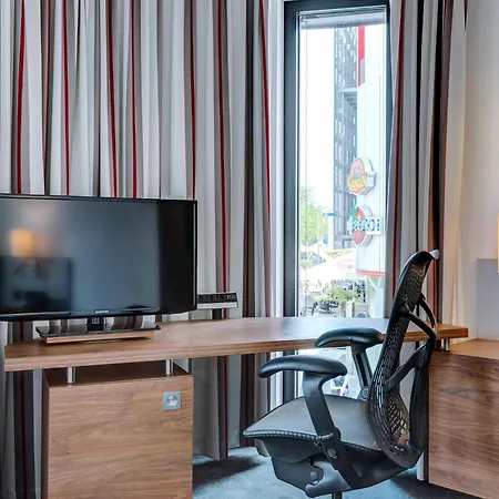 Szálloda Hilton Garden Neckarpark