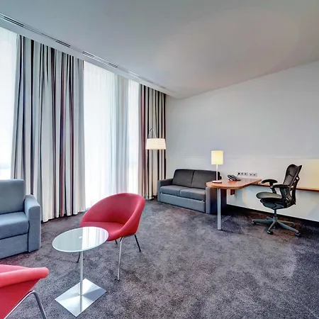 Hilton Garden Neckarpark Hotel