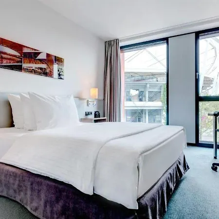 斯图加特希尔顿酒店耐卡公园店 斯图加特