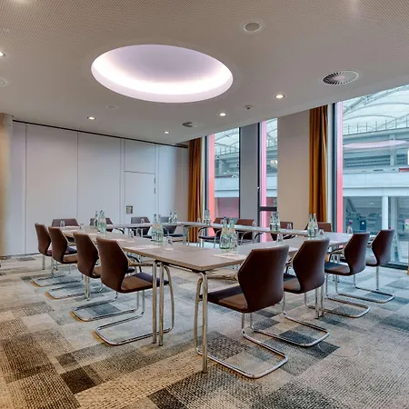Hilton Garden Neckarpark 4* Stoccarda