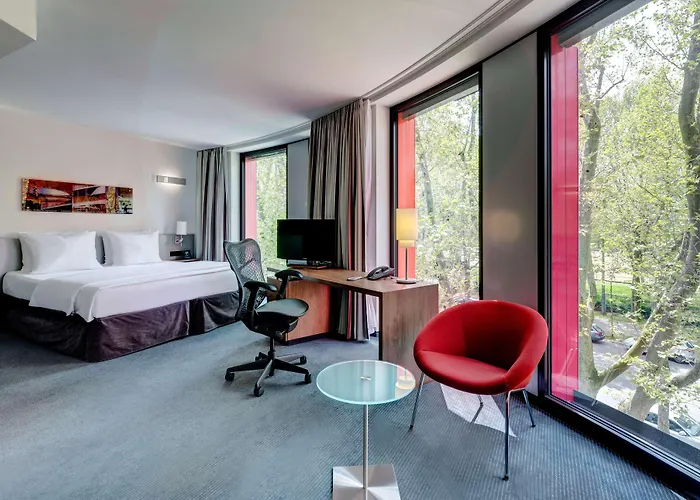 Hilton Garden Neckarpark Stuttgart