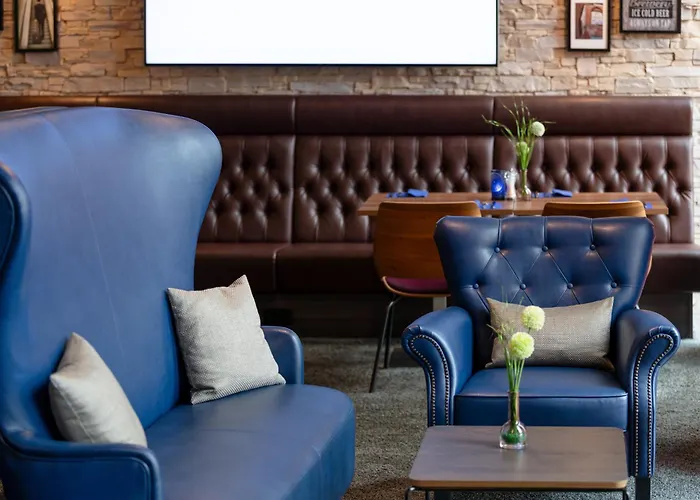 Hilton Garden Neckarpark 4*