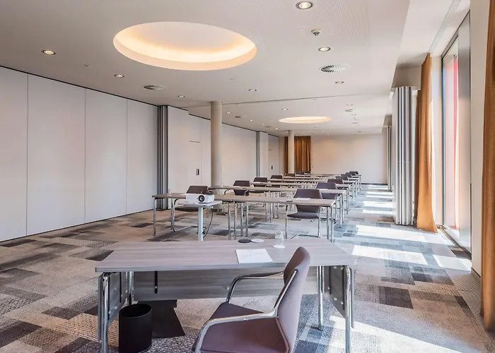 Hilton Garden Neckarpark