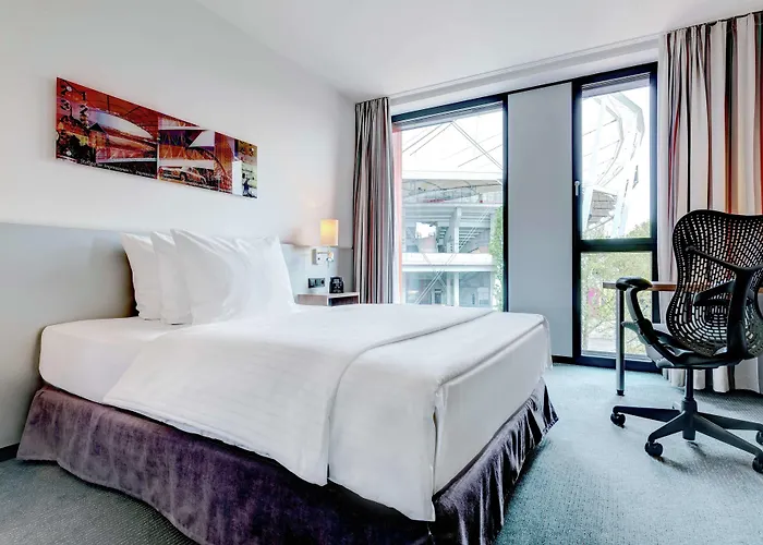 Hotel Hilton Garden Neckarpark Stuttgart