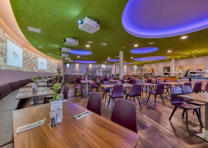 Hotel Hilton Garden Neckarpark Stuttgart