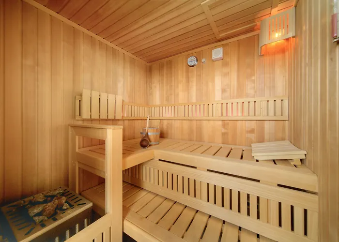 ヒルトン ガーデン ネッカーパーク