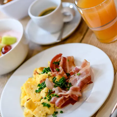 Hilton Garden Neckarpark